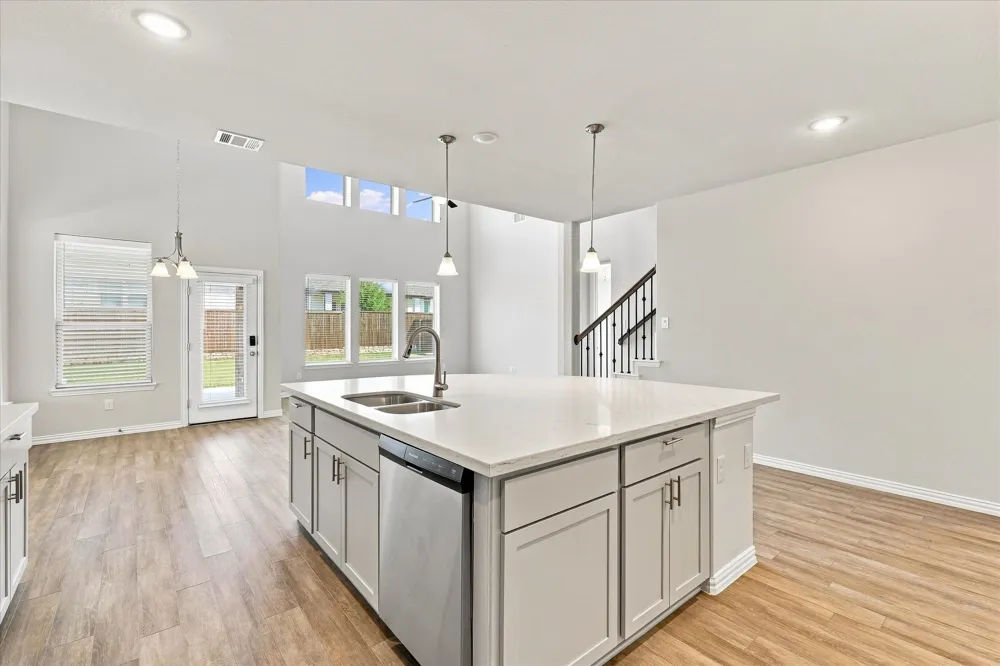 1005 Rosebay Drive Fort Worth, TX 76247