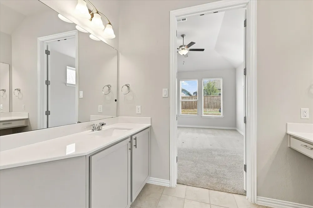 1005 Rosebay Drive Fort Worth, TX 76247