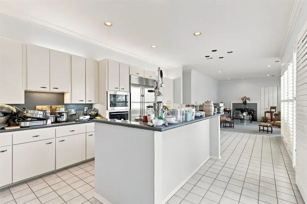 4609 Saxon Drive Plano, TX 75093