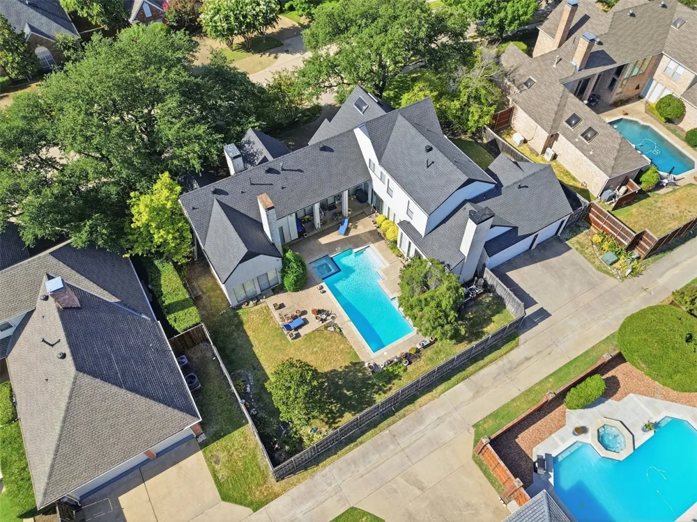 4609 Saxon Drive Plano, TX 75093