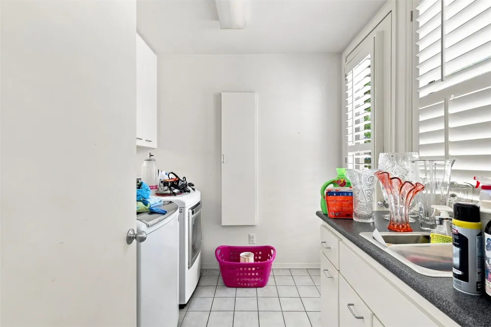4609 Saxon Drive Plano, TX 75093