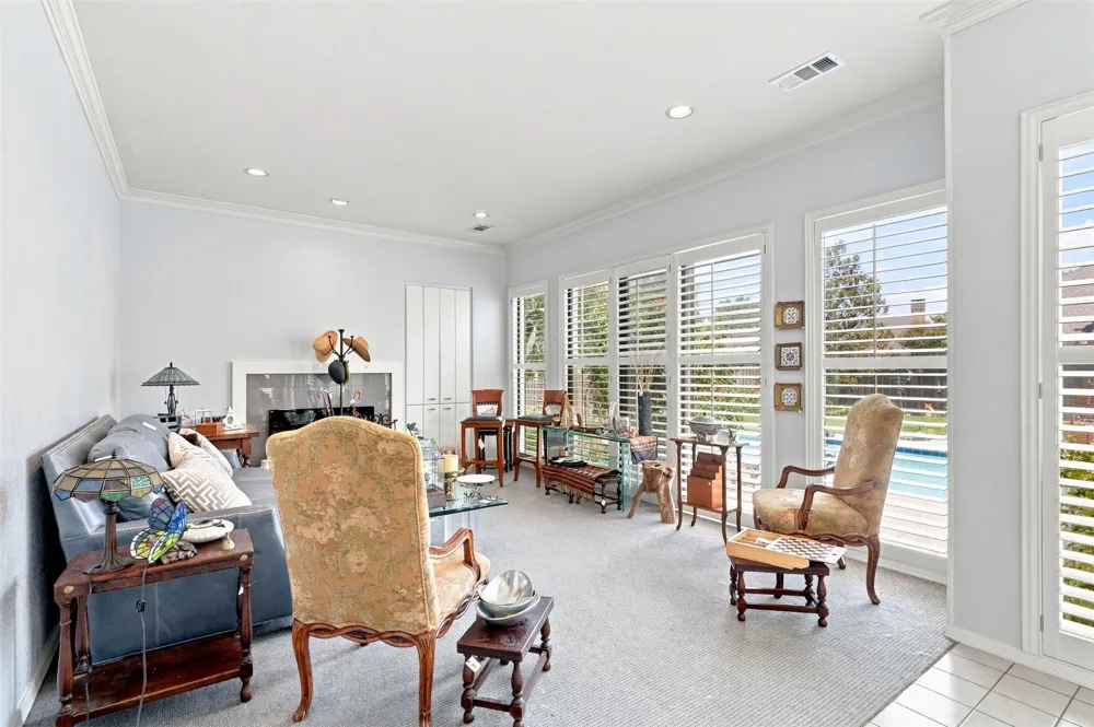 4609 Saxon Drive Plano, TX 75093