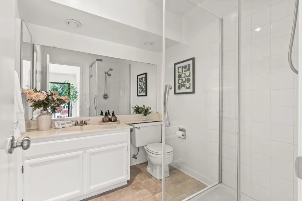 612 Sierra Vista Avenue #K Mountain View, CA 94043