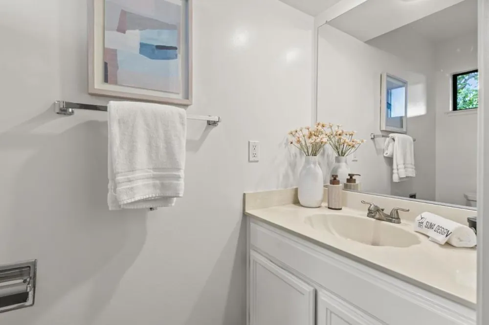 612 Sierra Vista Avenue #K Mountain View, CA 94043