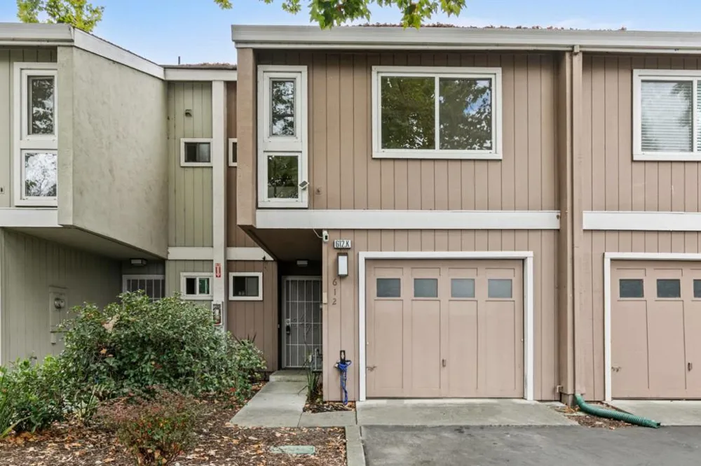612 Sierra Vista Avenue #K Mountain View, CA 94043