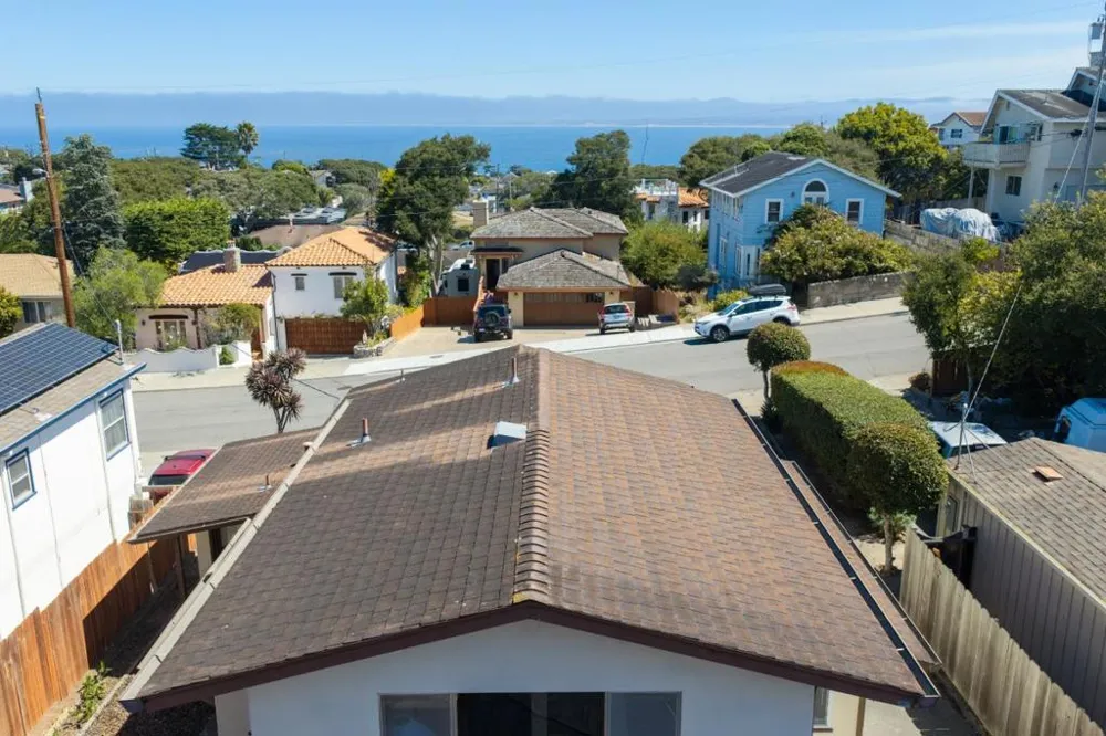 835 Pine Street Monterey, CA 93940