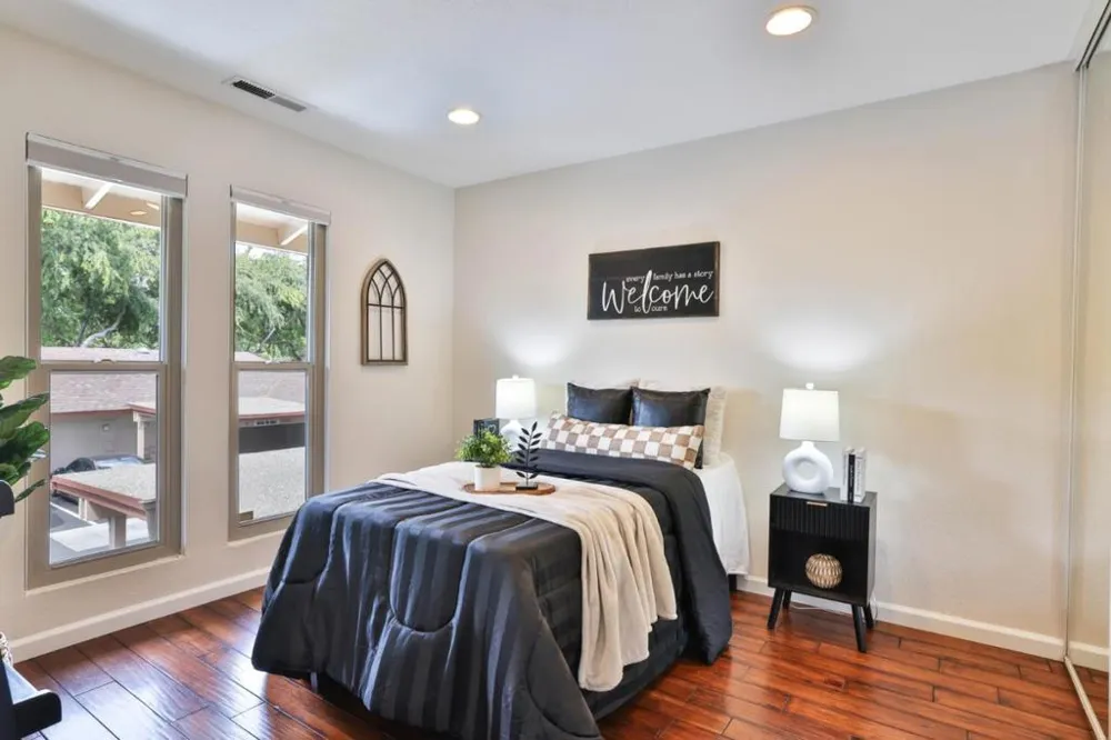 248 E Red Oak Drive #E Sunnyvale, CA 94086