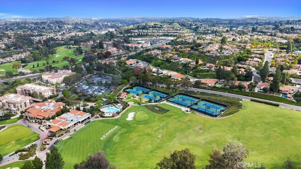 26562 Lucinda Mission Viejo, CA 92691