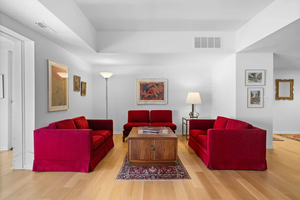 2115 Nature Cove Court #210 Ann Arbor, MI 48104