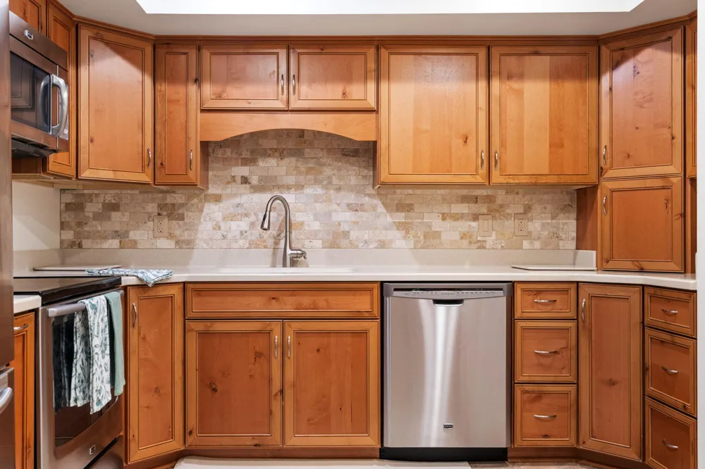 2115 Nature Cove Court #210 Ann Arbor, MI 48104