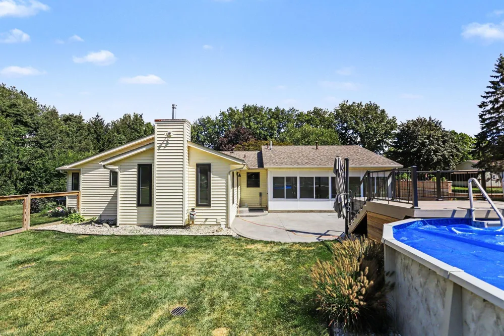 6107 14th Street Kalamazoo, MI 49009