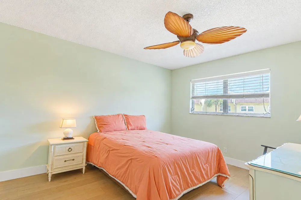 632 SNUG HARBOR DRIVE #D18 Boynton Beach, FL 33435