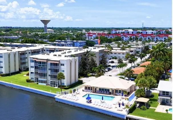 632 SNUG HARBOR DRIVE #D18 Boynton Beach, FL 33435