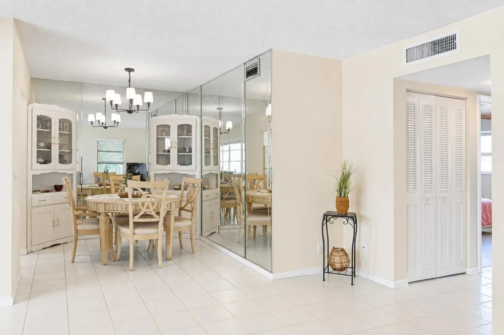 632 SNUG HARBOR DRIVE #D18 Boynton Beach, FL 33435