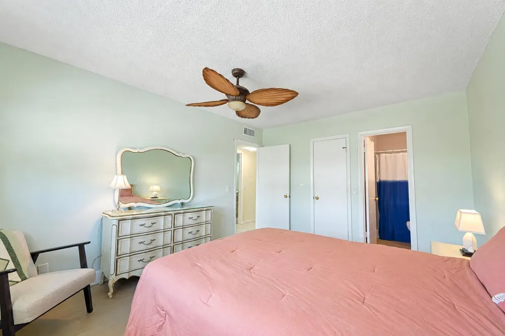 632 SNUG HARBOR DRIVE #D18 Boynton Beach, FL 33435