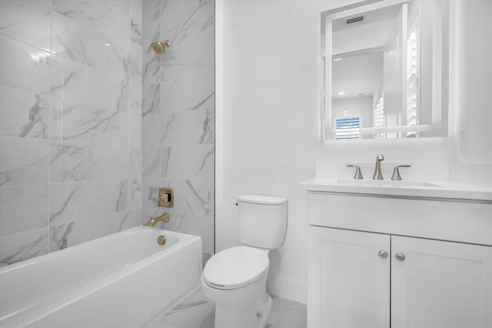 13482 Artisan Circle Palm Beach Gardens, FL 33418