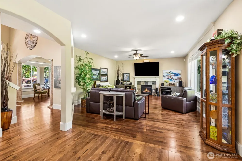 33103 134th Avenue SE Auburn, WA 98092