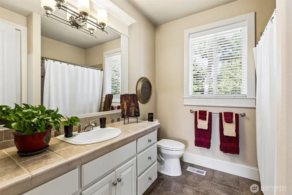 33103 134th Avenue SE Auburn, WA 98092