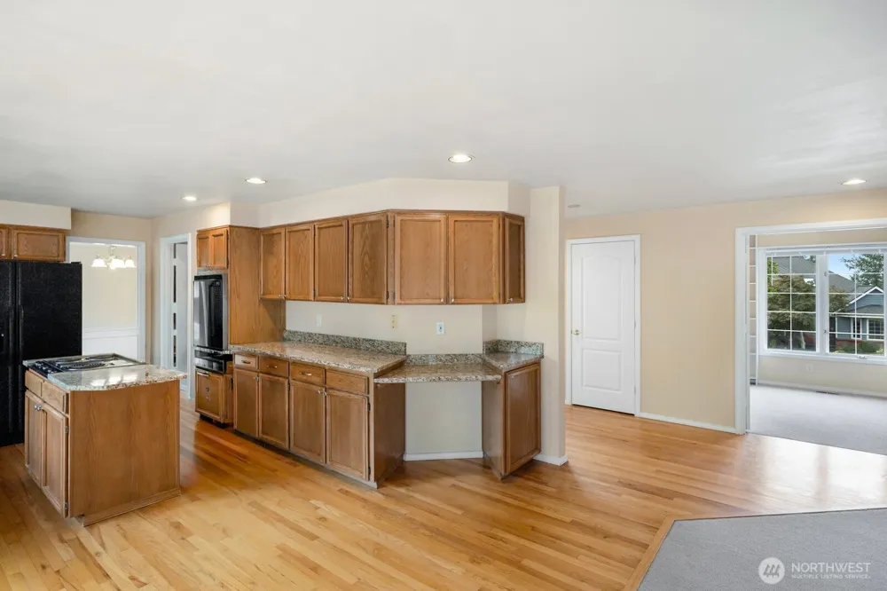 8424 127th Avenue SE Newcastle, WA 98056