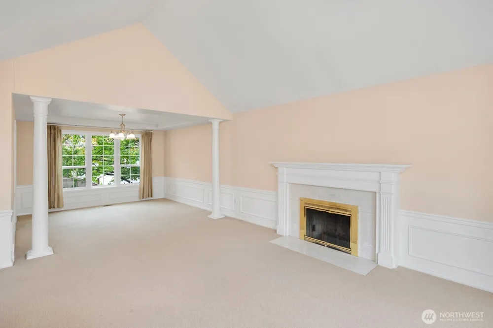 8424 127th Avenue SE Newcastle, WA 98056