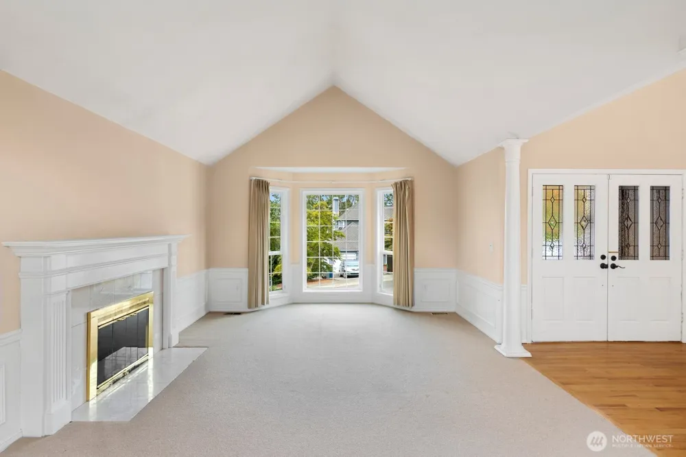 8424 127th Avenue SE Newcastle, WA 98056