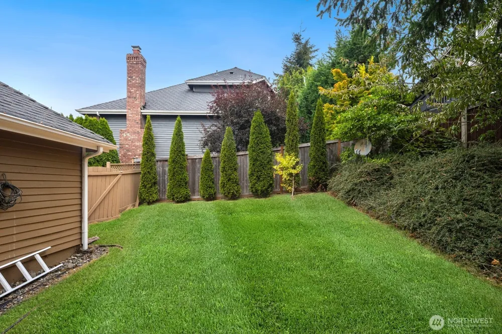 8424 127th Avenue SE Newcastle, WA 98056