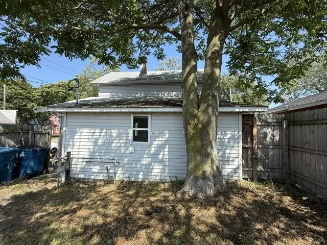 251 5th Avenue Manistee City, MI 49660