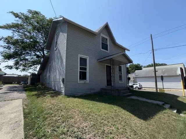 251 5th Avenue Manistee City, MI 49660