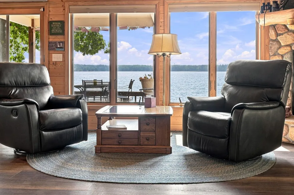 9171 W Oak Drive Lake Township, MI 49651