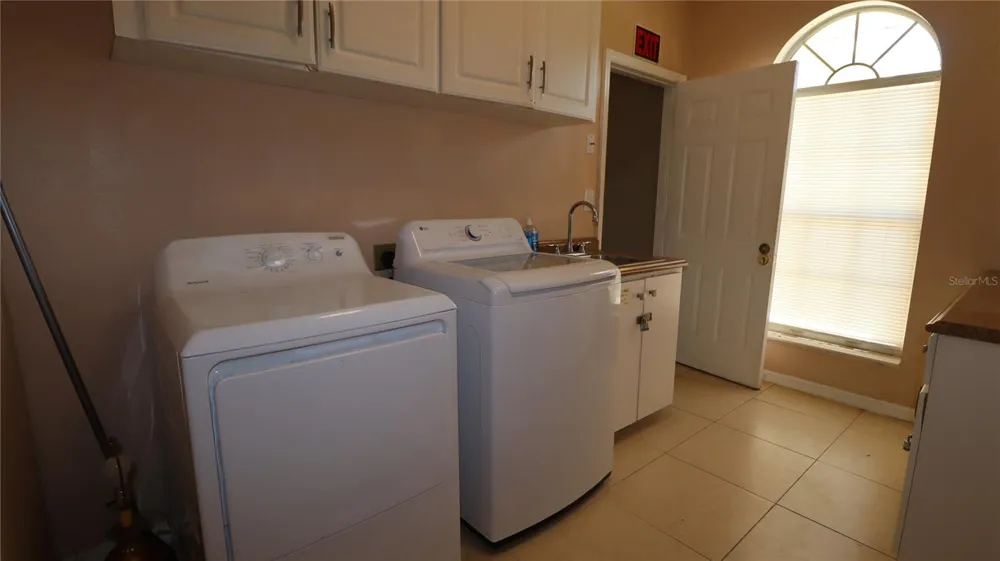 7571 W HIGHWAY 326 ocala, FL 34482