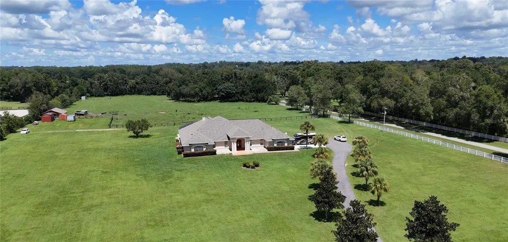 7571 W HIGHWAY 326 ocala, FL 34482