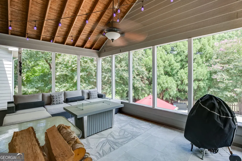 85 Tollwood PL Grayson, GA 30017