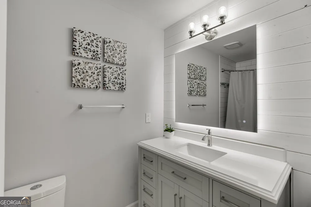 85 Tollwood PL Grayson, GA 30017