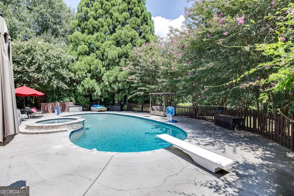 85 Tollwood PL Grayson, GA 30017