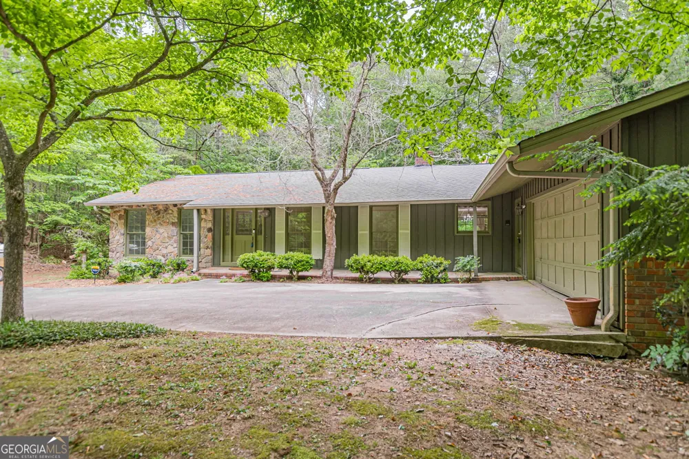 729 Ga-92 Fayetteville, GA 30214