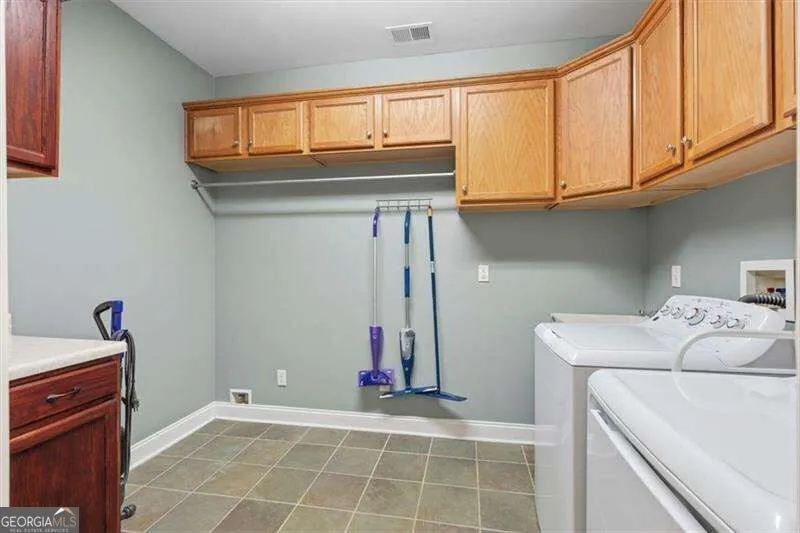 8878 Brewer RD Douglasville, GA 30134