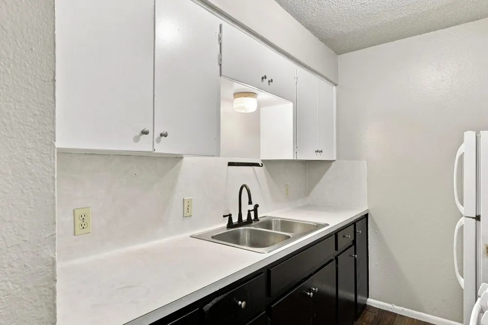 2319 Greenfield Parkway #207 Austin, TX 78741