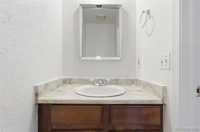 17335 E Rice Circle #C Aurora, CO 80015