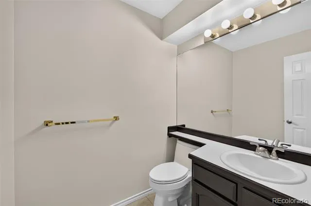 2577 S Independence Court Denver, CO 80227