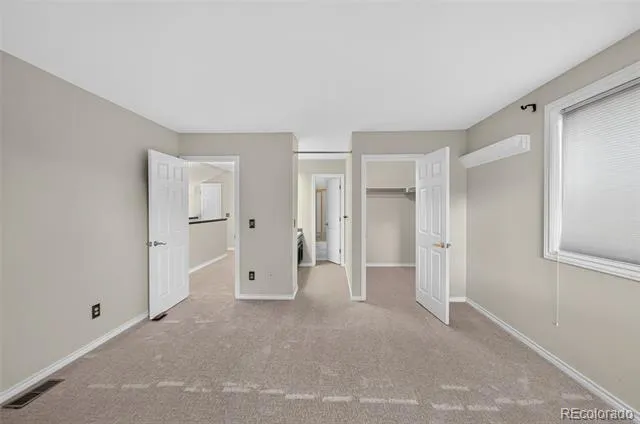 2577 S Independence Court Denver, CO 80227