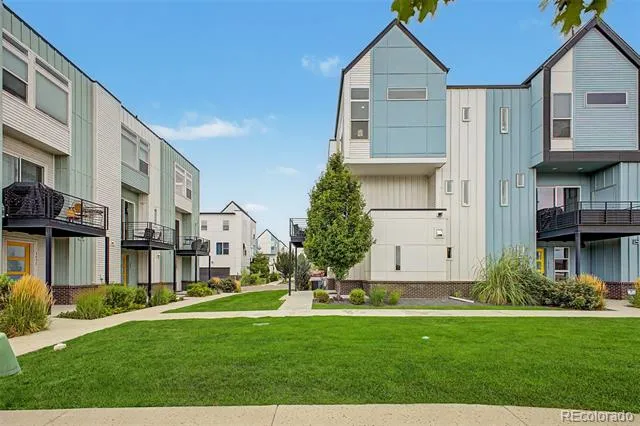 1661 W 67th Circle Denver, CO 80221