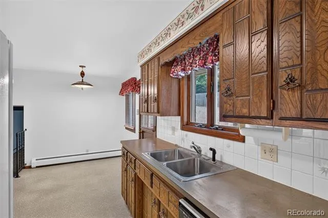 8298 W 72nd Avenue Arvada, CO 80005