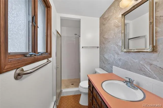 8298 W 72nd Avenue Arvada, CO 80005
