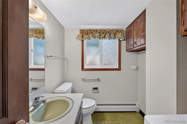 8298 W 72nd Avenue Arvada, CO 80005