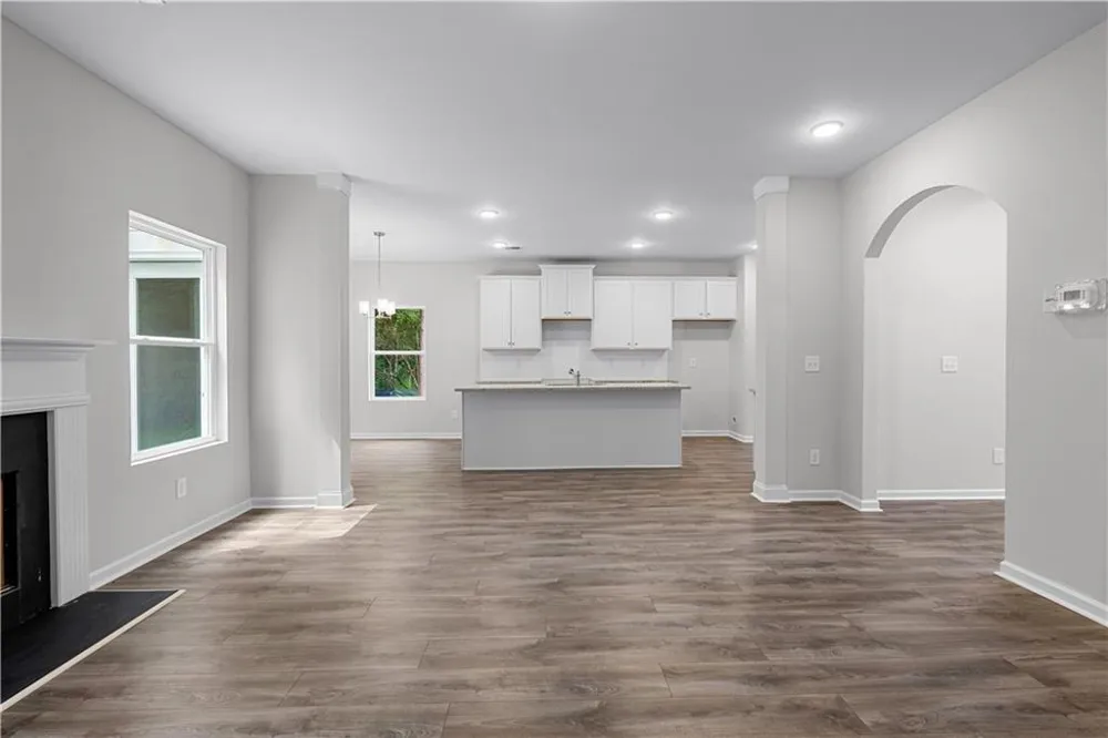 487 Charleston Place Villa Rica, GA 30180