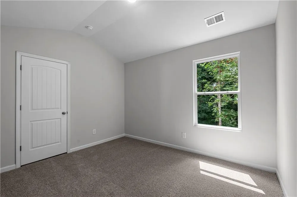 487 Charleston Place Villa Rica, GA 30180