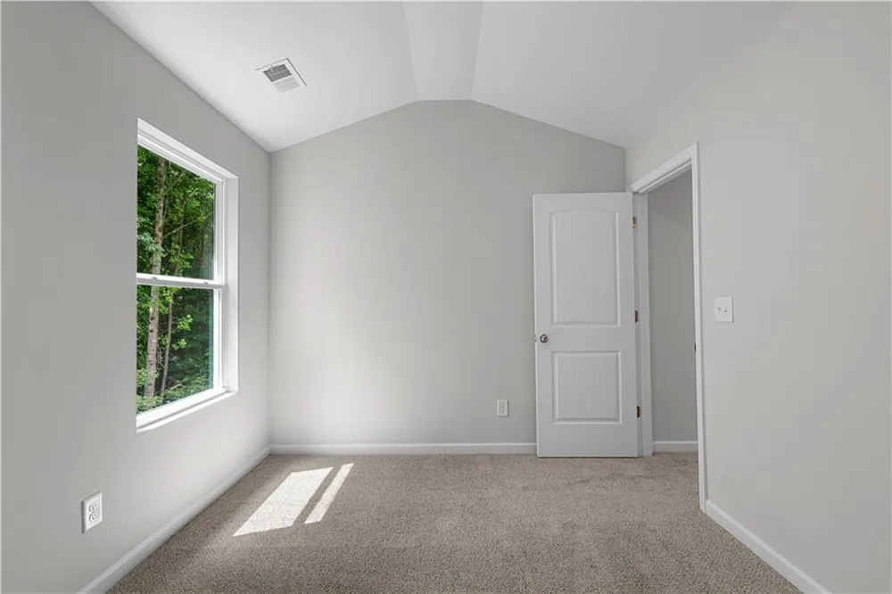 487 Charleston Place Villa Rica, GA 30180