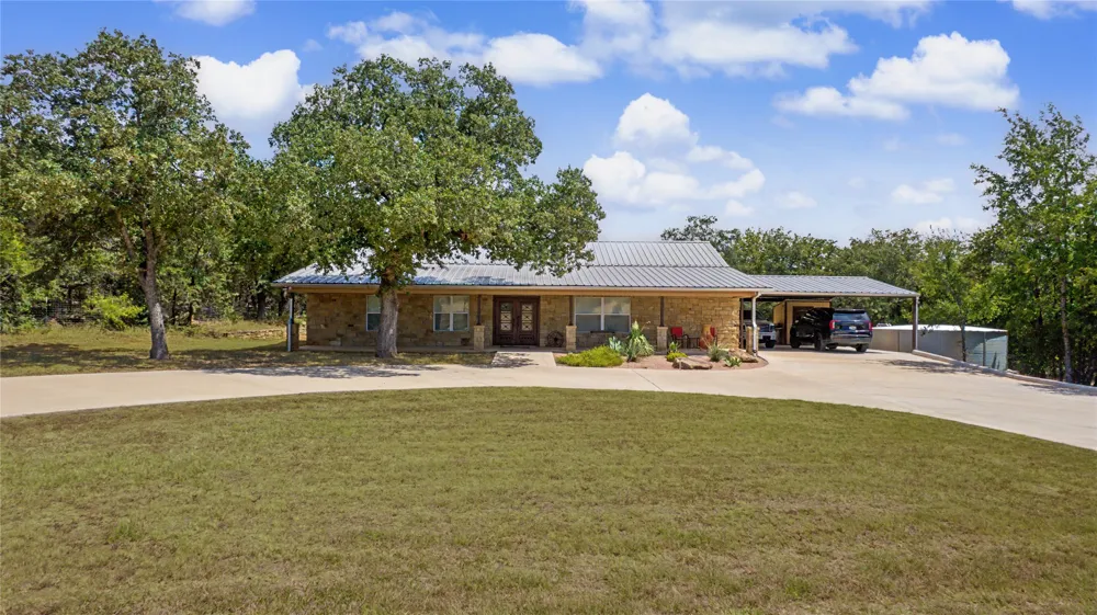 2728 S Fm 129 Santo, TX 76472