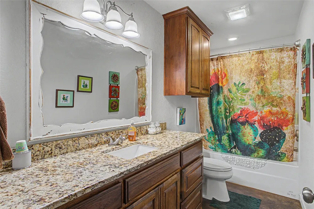 2728 S Fm 129 Santo, TX 76472