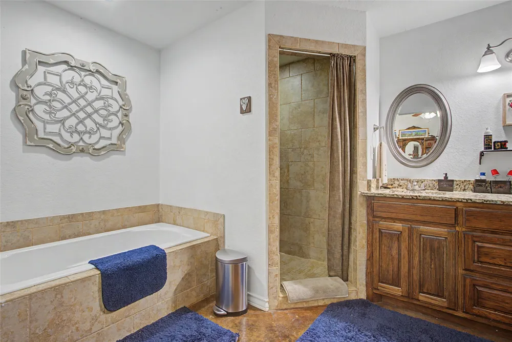2728 S Fm 129 Santo, TX 76472